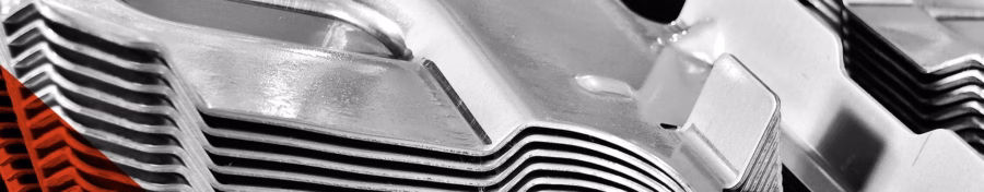 blechteile gestapelt